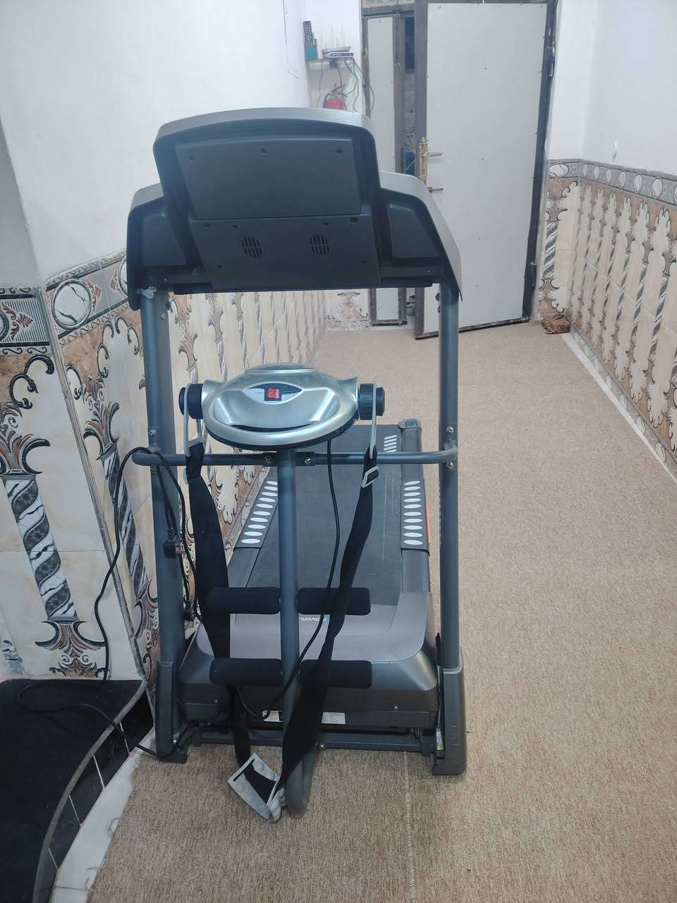 مرحباااا👋
وين الي يريدون تنحيف وشد جسم مترهل او بناء عضلي موجود جهاز جري جبلي تريده عادي يصير تريد جبلي يصير تريد فقط للبطن والخواصر والضهر موجود وسعره مناسب النضافه بالصوره والنبي يجننن يجننن حرفيا بلا وعود كاذبه بس الشراي يجي 💗


**إذا كنت صاحب هذا الإعلان وتريد حذفه لأي سبب، رجاءا أرسل رسالة إلى الدعم الفني**