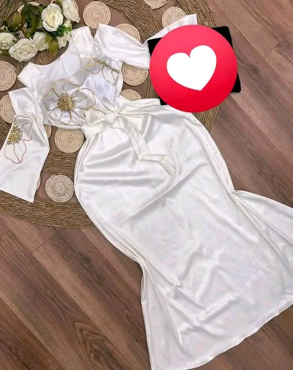 روب ساتان إيطالي برومي شوا
بيرلاج حر 
بقات حبة أخيرة لطايxxl 
400 الف


**إذا كنت صاحب هذا الإعلان وتريد حذفه لأي سبب، رجاءا أرسل رسالة إلى الدعم الفني**