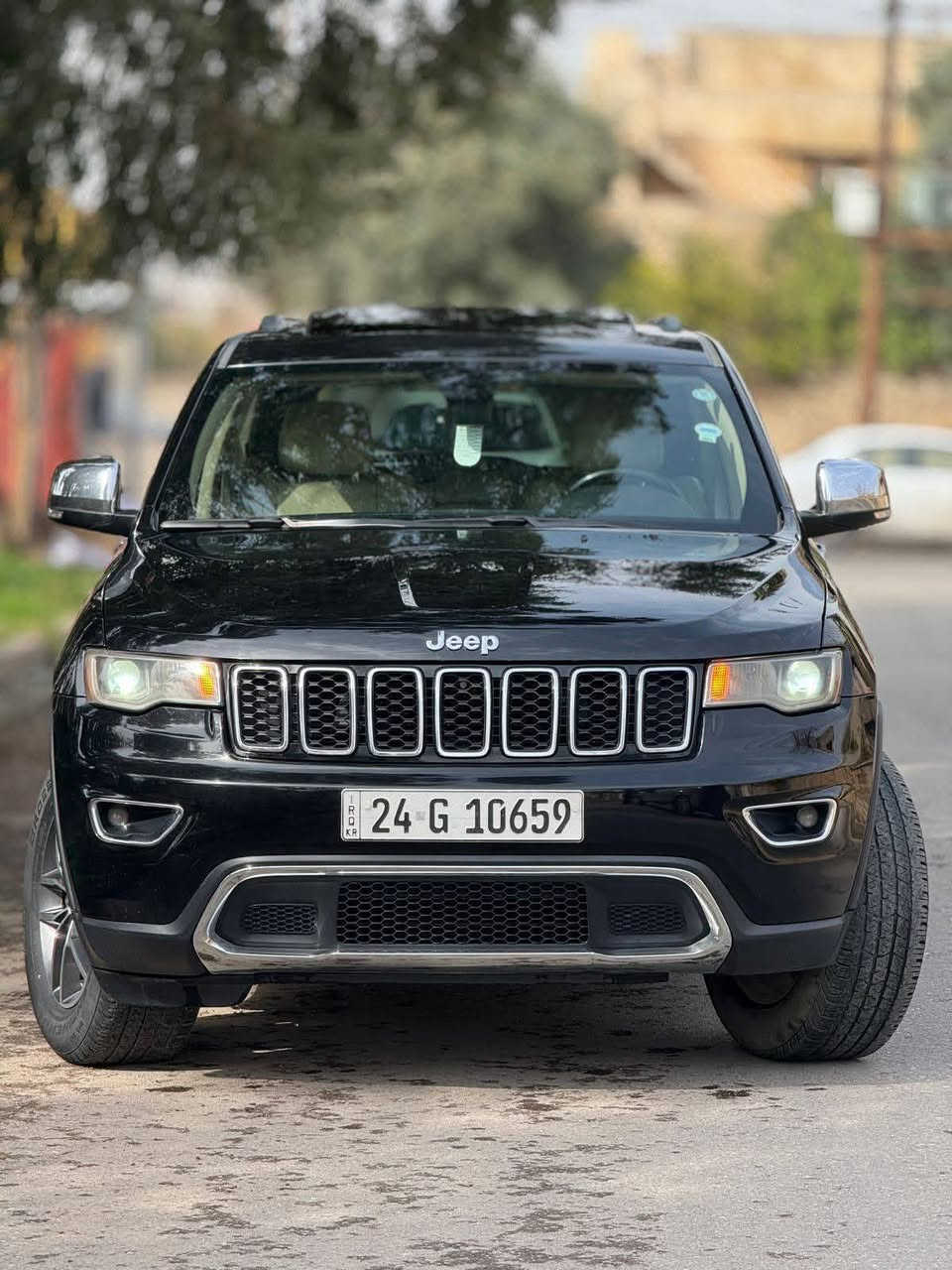 ترهم حسب الانتفاق السعر مناسب وبيع مستعجل 235
سلام عليكم 

جيب شيروكي بلاك توب 2018 ليمتد

وارد كندي بدون صبغ سياره  على وضع الشركه رقم دهوك سنويه جديدة  هزة جديدة  شرط التحويل 

. ماشية 140mi

. المواصفات فول 

. فور ويل

. أنضمت قيادة

1: AUTO - تلقائي

2: SNOW - ثلج

3: SAND - رمل 

4: MUD - طين 

5: OCK - قفل أكسل 

. مكينة ٣٦٠٠ 

. تشغيل عن بعد

. فتحة سقف (سلايت)

. هيتر ستيرن 

. كشنات جلد

. كشنات كهرب + تدفئة وتبريد

. شاشة كبيرة وكاميرا دوارة 

. رادارات 

. رادار مراية + هيتر 

رادار امامي خلفي 

. توقف ذاتي 

. لايت زينون بك لايت led

. بروجكتر زينون 

. صندوق ذكي كهرباء 

مكان السيارة موصل أيسر حي التحرير قرب شركة اسيااسيل

***********

***********

***********
