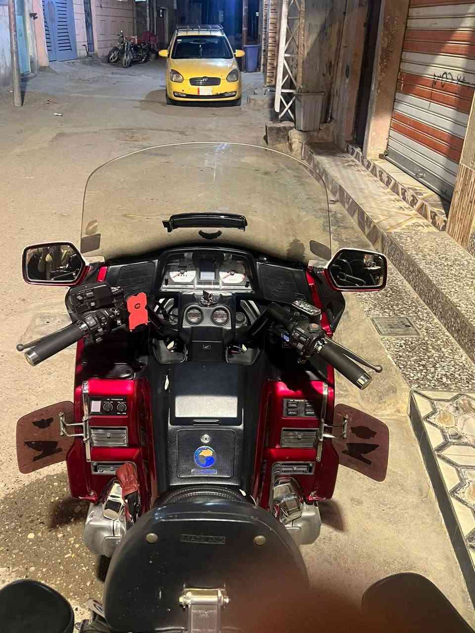 سلام عليكم
كولد ونك موديل 2000 اصل وارد ياباني
كامله مناقصهه اي شي كلشي شغال بيهه
جك بك كله شغال
***********
مكاني ديالى بعقوبة
