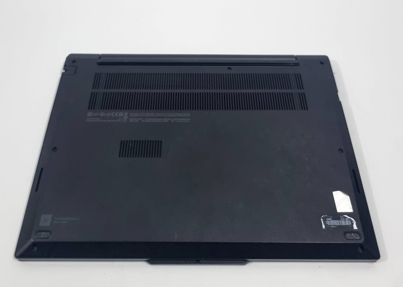 Lenovo ThinkPad E16

• المعالج: Core i5 1335U
• الرام: 16GB 
• التخزين: 512GB ssd
• الشاشة:  16 بوصة 
• البطارية: 47Wh 
• معالج رسومات: Intel® Iris® Xe
  #pro_tech_ABD


**إذا كنت صاحب هذا الإعلان وتريد حذفه لأي سبب، رجاءا أرسل رسالة إلى الدعم الفني**