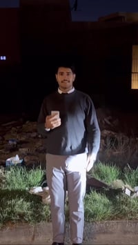 كاع في حي العدل للبيع كامل او تقسيم للاستفسار:- 07717217219