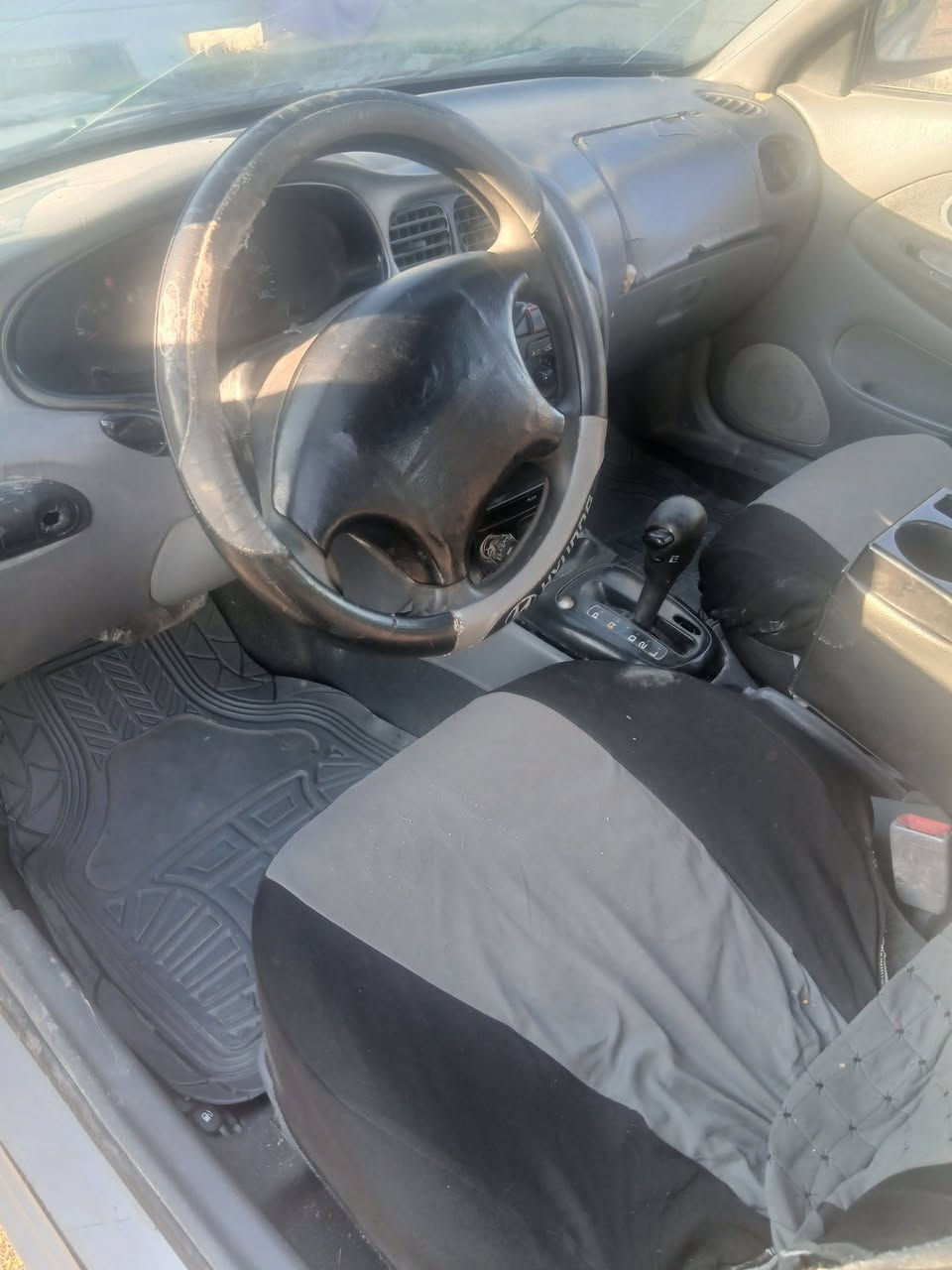 السلام عليكم النتره موديل 2000مكينه 2000السياره محرك مكفول حداديه جديده تخم تاير المكان بغداد   ***********//////***********
