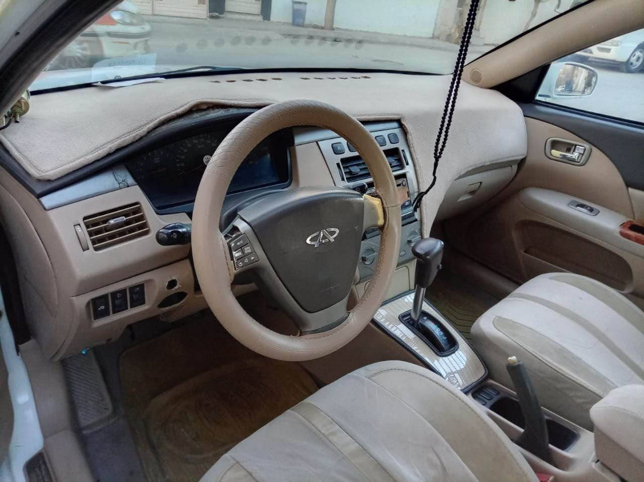 شیری ٢٠١٢ ئۆتماتیک  گێڕومەکینە کرۆلا سەنەوی لەگەڵە بێ دەعم و ليدران. ژم خاوەنەکەی  ***********. نرخ(٣٠$)معاملە السليمانية, العراق
