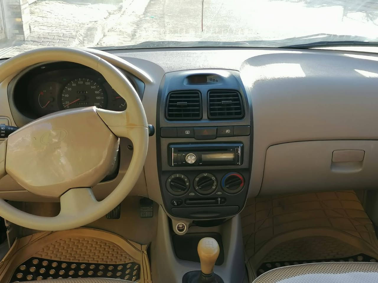 السلام عليكم فيرنا موديل 14  رقم بغداد بلاديه على وضع الشركه كير محرك تبريد كهربائيات كله بلادي ما بيه نقص برغي كبل للشارع عنوان بغداد الحسينية سعر 73 للاستفسار ***********
