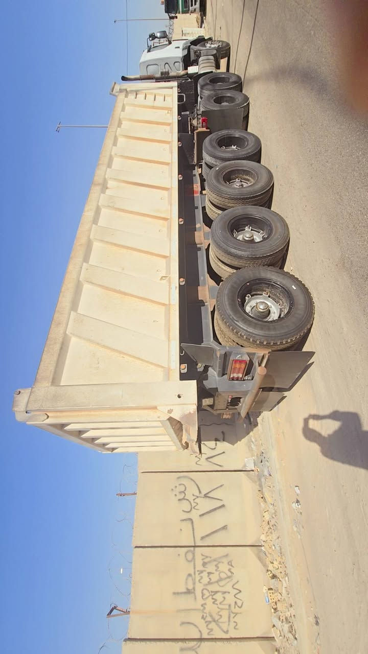 رينو 2008 خليجي مربوطه نساف  تختم تاير 24. تصال ***********
