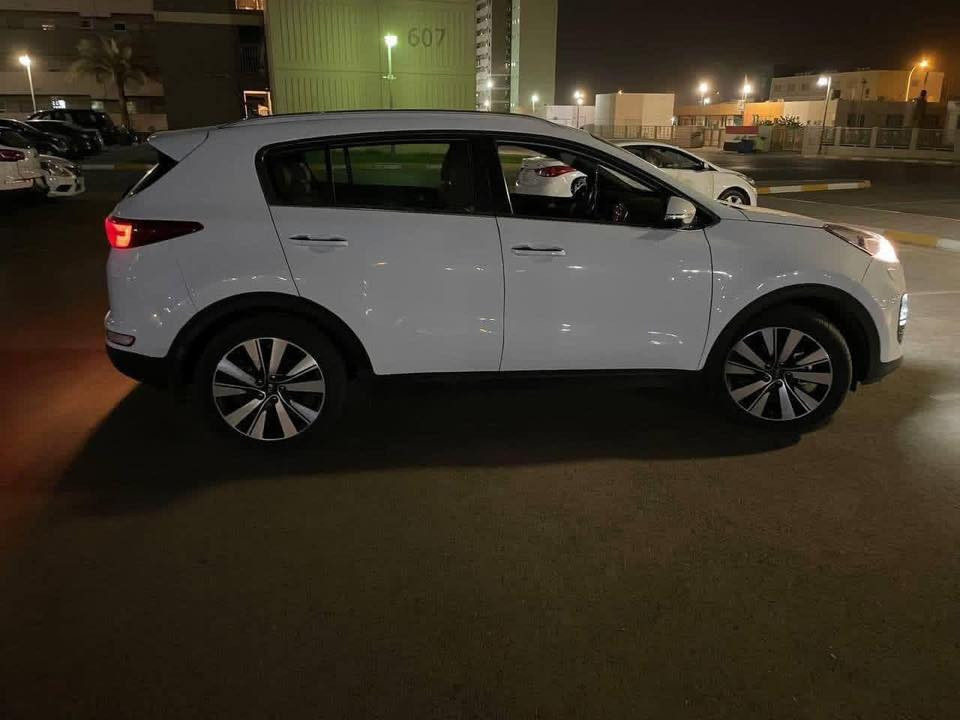 المواصفات : ٣انظمة قيادة / حساس اطارات / مانع انزلاق /محرك دوش٢٠٠٠/تبريد قطعيتن/جلد لونين /تحكم اضائة/زراكات/حساسات امامية خلفية/ماشية 110الف قابله للزياده السعر:175$
مكلف بالنشر 
للأستفسار اكثر التواصل : ***********
