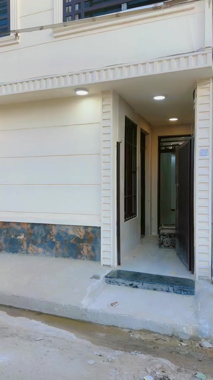 🏘️دار للبيع 53م طابو سكني (حي تونس قرب جامع الخفاف.......🏘️

🏠الوجهه (5/5) بناء حديث يتكون من طابقين ونص يحتوي على 3غراف نوم وصاله كبيره ومطبخ  وخدمات ------- 

(للأستفسار الاتصال خاص  وات ساب ☎️)

***********-أبو يوسف العلياوي للعقار ☎️

‭☎️ 0782 696 5969‬محمد صابر
