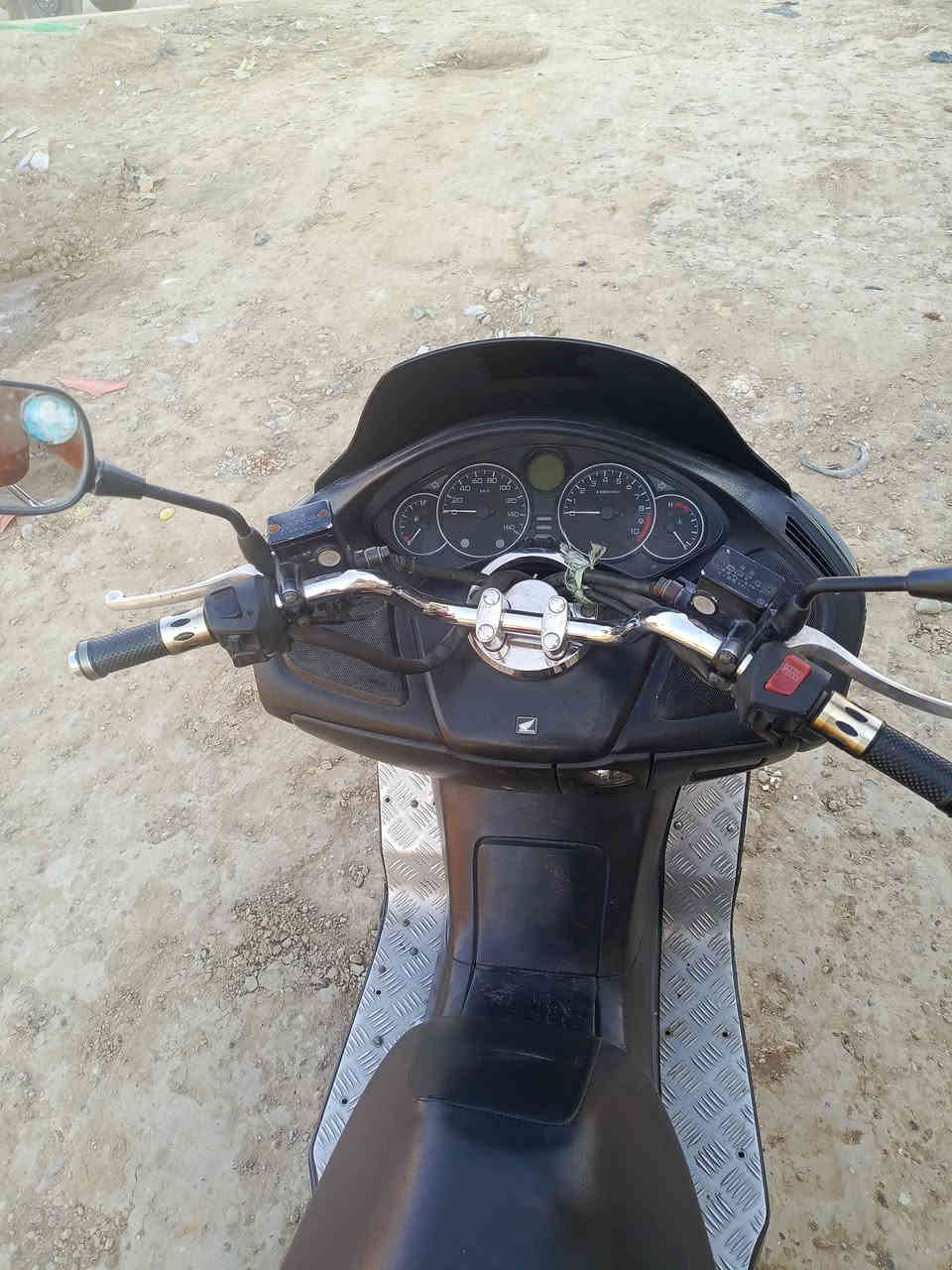 للبيع فورصه 08 عميه بلااد حديث دراجة رمبه حاويه مكينه بل كارتون شرط مكفوله من كلشي لسعر مليون  مكاني بغداد ***********
