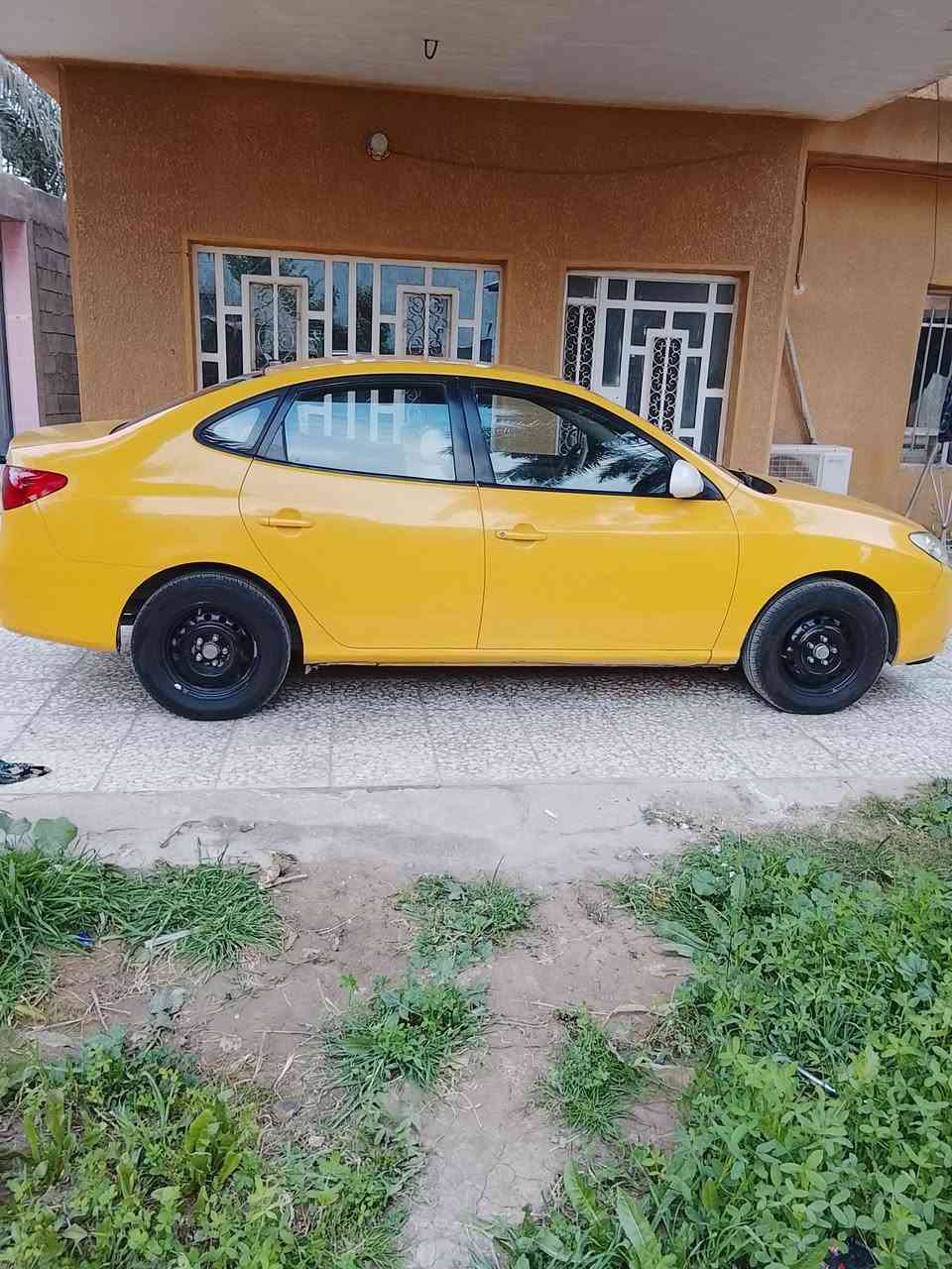 السلام عليكم
ألنترا للبيع 
الموديل 2009
مكينه 1600
مكينه بيها خيط تبخير وكير خير من الله جديد وتبريد ثلج ❄️
وطختها بسيطة خشم الجاملغ الامامي مصلح نفسة 

ورقم قادسيه انكليزي سنوية بسمي ومصفره هية وغراماتها والسنوية لل 2028

تايرات تخم جديد وصدر جديد امامي وخلفي 

للتواصل ***********
