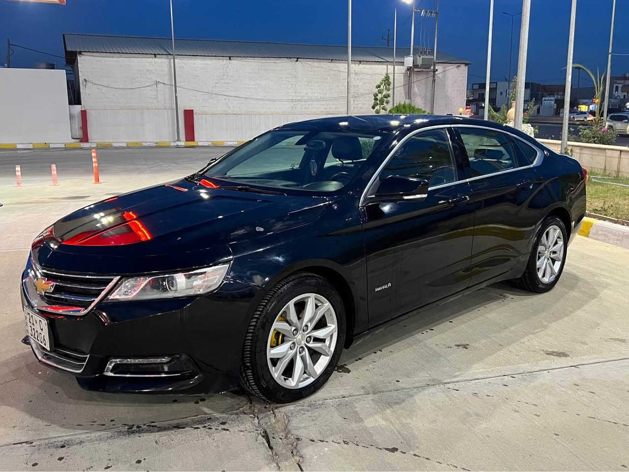 السلام عليكم 
شيفروليت إمبالا الغزالة🦌
موديل 2017
6 سلندر
بستم اكاديا بدون ادوانز بنزين عادي
مواصفات lt
شاشة جبيرة
قاصة
كشنات جلد كهربائي
لايتات زينون
ايرباكات كاملة
تبريد قطعتين
تشغيل عن بعد
اشاير بالمري
سايد بريك بصمة
تحكمات استيرن فول
السيارة ماشية 147 ميل
حدادية امامية وخلفية كاملة جديدة
هزة وبراد ورقم  جديد
سنوية لحد نهاية 2030
ب اسمي تحويل مباشر
بطاقة بنزين مقدم باقي فقط الاستلام 
السيارة صبغ عام وكل القطع الحادث مبدل بلادي
السيارة جاهزة كاملة مكملة مبيها نقص و  مصرف ولا دينار 
رقم السيارة سليمانية
مكان السيارة كركوك
رقم الموبايل ***********
السعر116 وبيه مجالي كركوك, العراق
