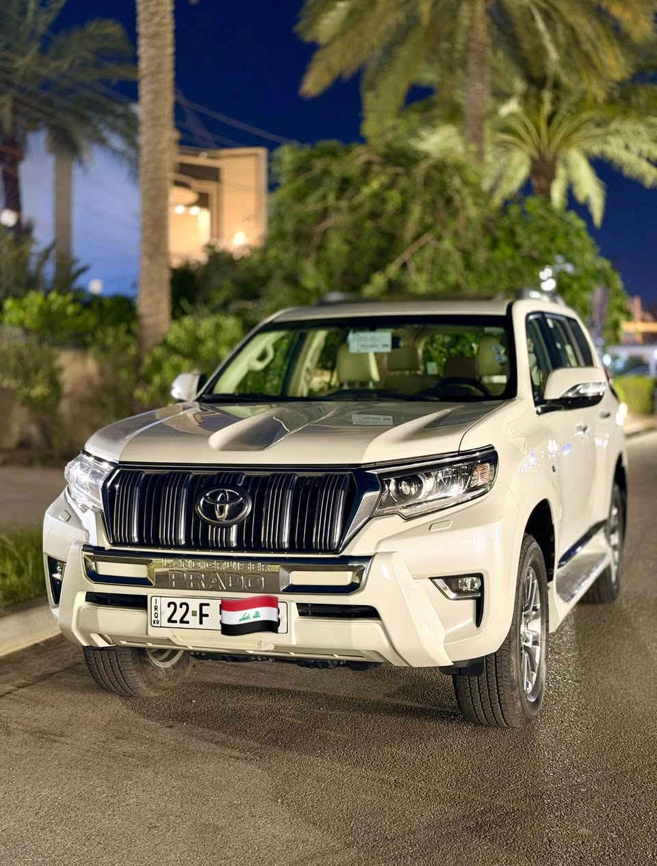 تويوتا برادو 2018 vx فول مواصفات رقم اربيل كفاله عامه ماشيه81 فتحة سقف جلد مقاعد كهرباء ايرباكات 8 دبل تحكم ثلاجة عداد ليزري شاشه كبيره مري اوتو داخلي وخارجي دبل تانكي لايت متحرك تشغيل عن بعد السعر 385 وبيه مجال للاستفسار *********** مكاني بغداد السيديه
