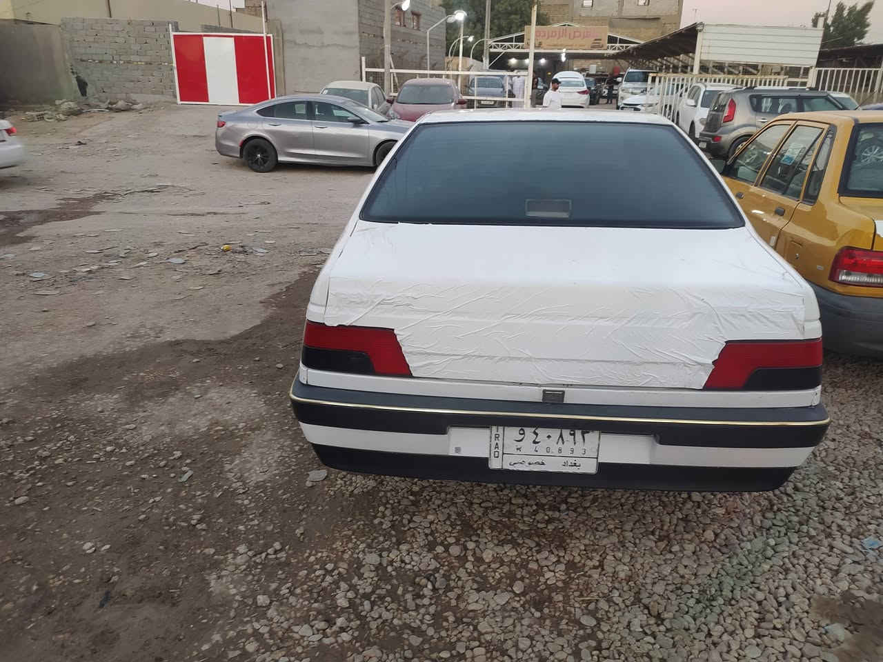 السلام عليكم بيجو جي ال اكس موديل 2009 السياره كفاله عامه تبريد مكينه كير حداديه تخم تاير كهربائيات كله شغاله مال جناي السعر 43 وبيه مجال بسيط حك الجيه مكاني حله مركز المدينه رقم ***********
