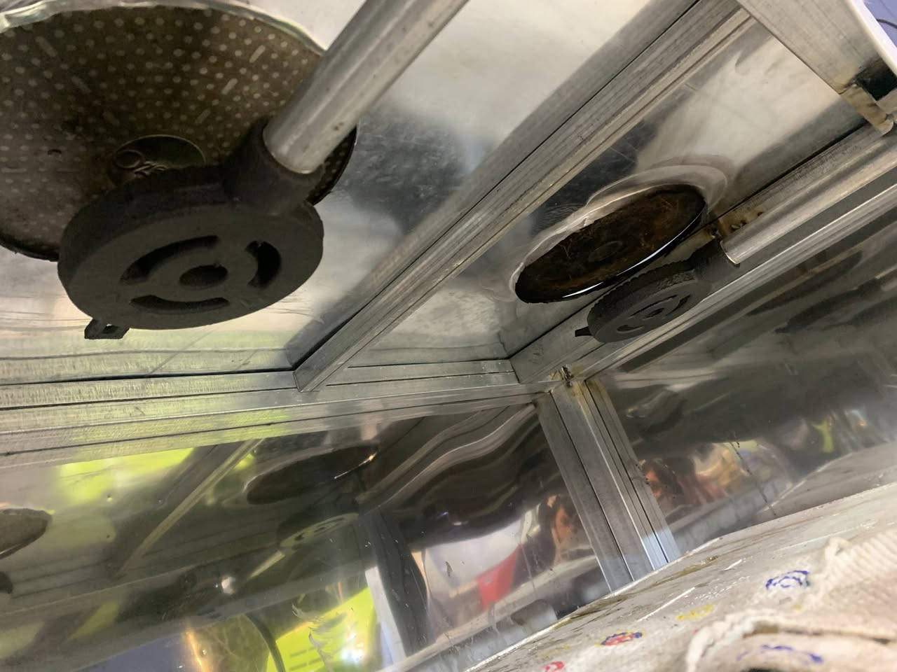 عرضة ميز مطعم البيع 300السعر رقم***********
