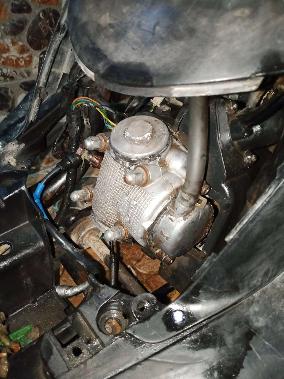 السلام عليكم دراجه للبيع 
كهربايات كله شغاله سلف هندر بس نقص باتري 
محركه حلو لا نضوح لا تبخير معدل عالي 
مكاني بابل محاويل السعر خاص او اتصال ***********
