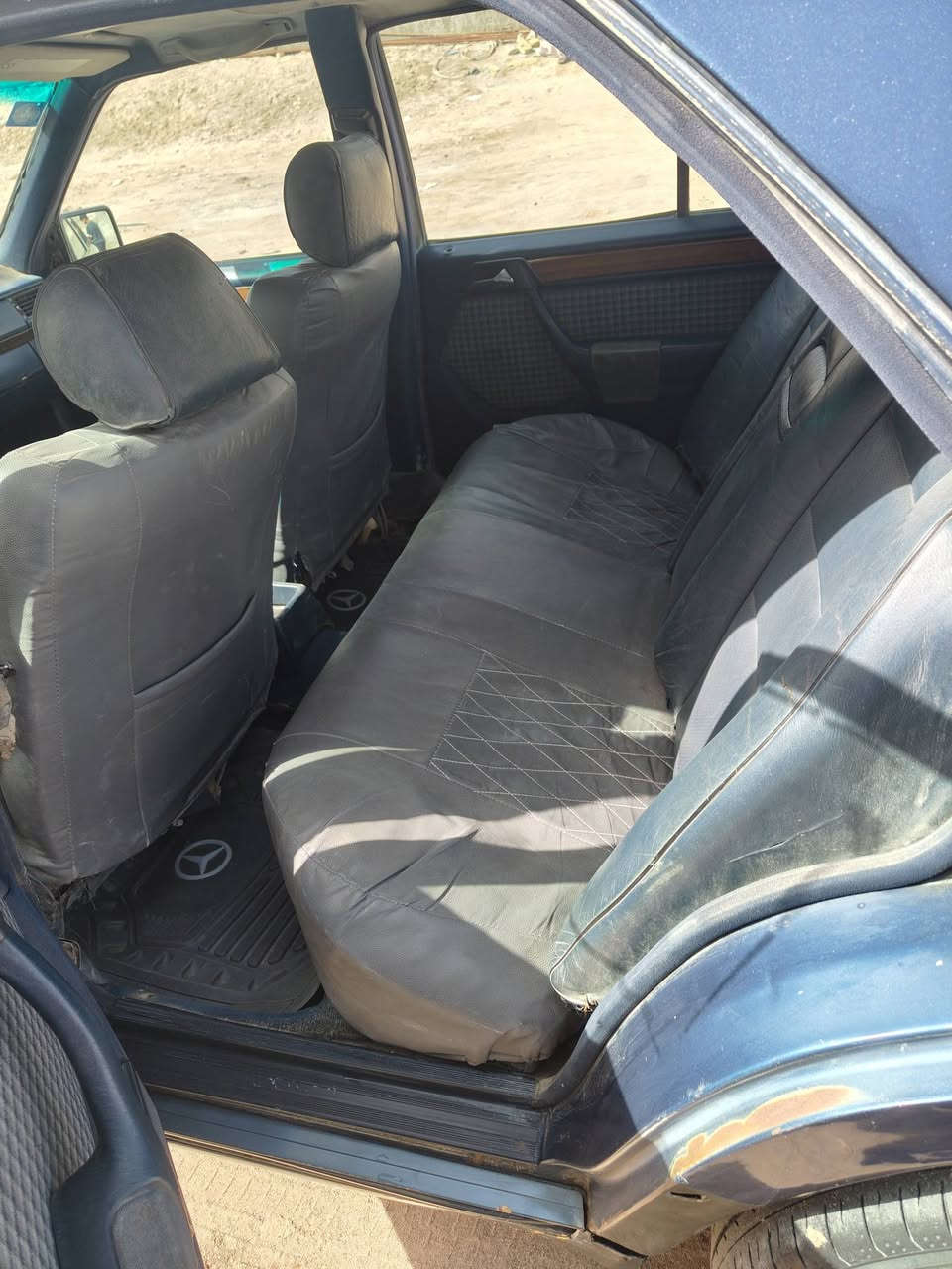 سياره دب موديل 91 مكينه فيفيتي جديده وكير جديد سياره كامله 
رقم ذي قار 
المكان /سوق الشيوخ 
السعر/35
رقم الموبايل /***********
