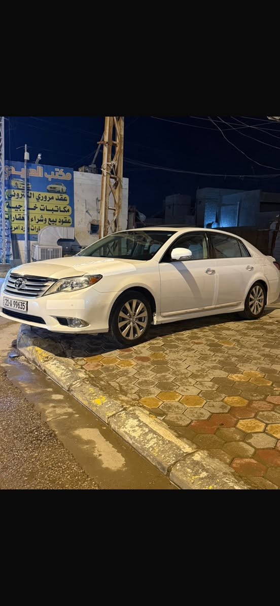 افلون خليجي 2011 لمتد 
كفاله عامه صبغ وبارد وتكحيل 
سونار ويا الصور 
رقم سليمانيه تحويل ثاني يوم 
فول 1/1
5 بصمات
فتحة سقف اسلايت 
تبريد قطعتين 
خزن ميموري
عداد 100 km
اشاره ترحيب 
5 ويل كب +تخم تاير ياباني جديد
حداديه جديده 100‎%‎
منضومه زنون عالي ناصي +بلوجكتر 
غرفه جديده  كهربائيات كلهه شغاله 
مكينه كير مكفولات 
مكان السياره الرمادي 
سعر 235 بيها مجال بسيط 
***********
