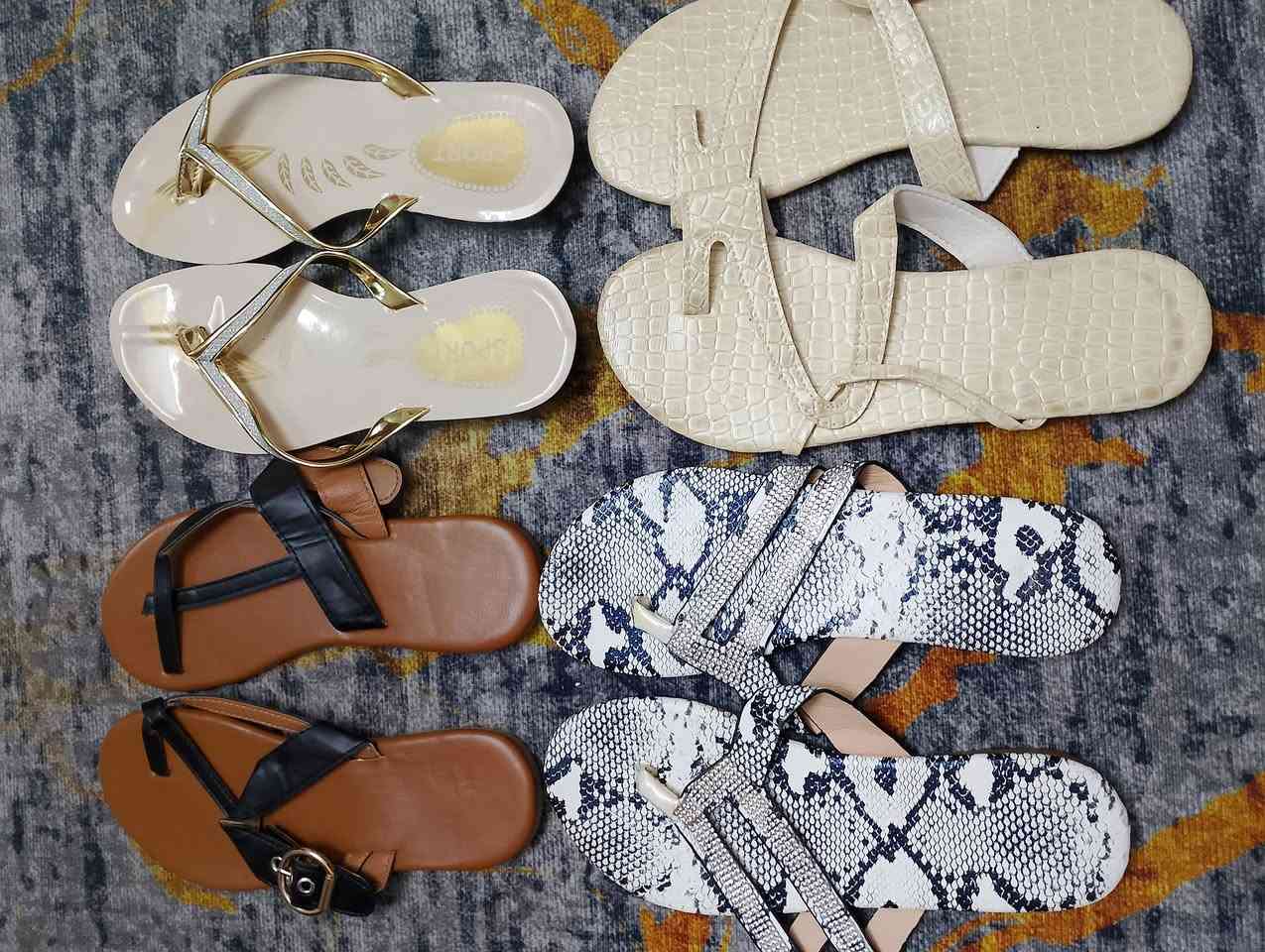 سلام عليكم
توفر شلحات نسائي وتك نوم فانيله زبده بارده وسلبرات انواع موديلات والوان والقياسات وطفال قياسات صغار
كل هاذا الجمال والدلال سعر علا ال2000 و3000
يوجد توصل داخل زعفرانيه للاستفسار مراسل الصفحه🌹


**إذا كنت صاحب هذا الإعلان وتريد حذفه لأي سبب، رجاءا أرسل رسالة إلى الدعم الفني**