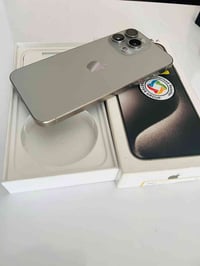 ايفون 15 برو  ماكس📱 عربي شرق اوسط ماستر  ذاكرة ٢٥٦✅   اللون رصاصي   ال...