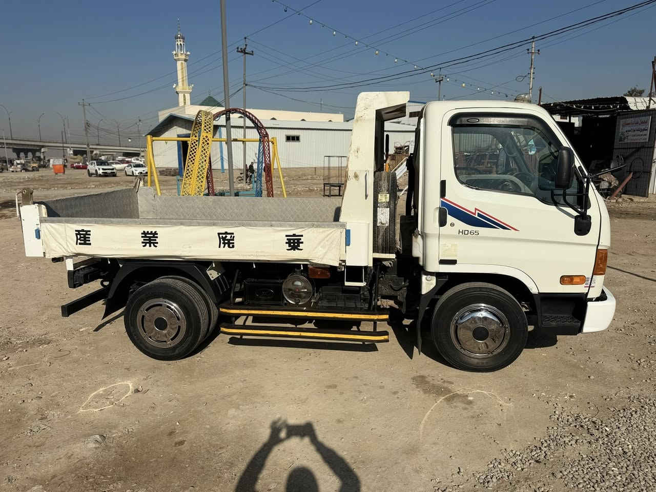 سلام عليكم هونداي للبيع موديل 2023 الهاتف *********** ابو علي المو شراي لا يتصل بدون زحمه
