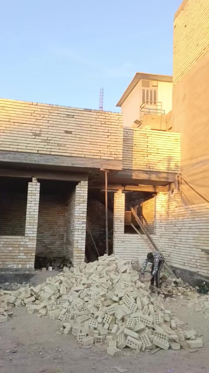 خلف بناء درجه اولى*********** رفاعي
