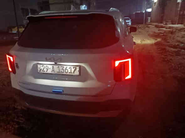 السلام عليكم
كيا سورنتو2025.  رقم واسط باسمي
فول مواصفات
اربع كامرات
داتا شوب
تشغيل عن بعد
تتقدم وتتاخر بالريمونت
توقف ذاتي
ويل20
بردات جانبية
رادار جانبي
شحن لاسلكي
ماشية1940قابل للزيادة
محرك6 سلندر
السعر المطلوب355$وبيه مجال
بيع أو مراوس بالاندكروز 2019:2020 السيارة خاضعة للظمان اريع تبديلات دهن مجانية على حساب الشركة ***********
