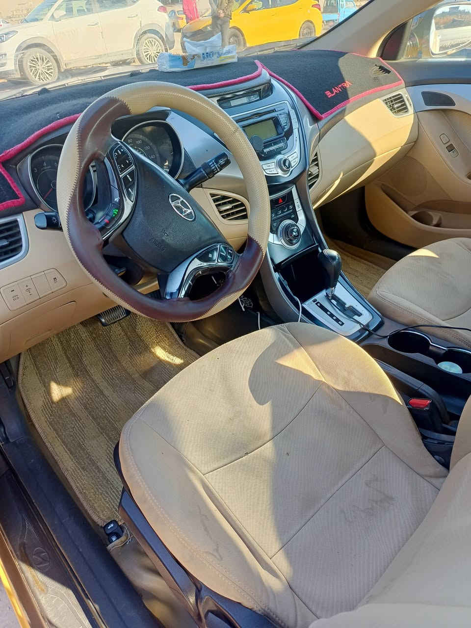 السلام عليكم النترا 2012 امريكي حادث جاملغ امامي راجع نفسه والهلال الخلفي كير مكينه مكفولات سعر 100 وبيهه مجال للاتصال *********** مكانهه المحموديه
