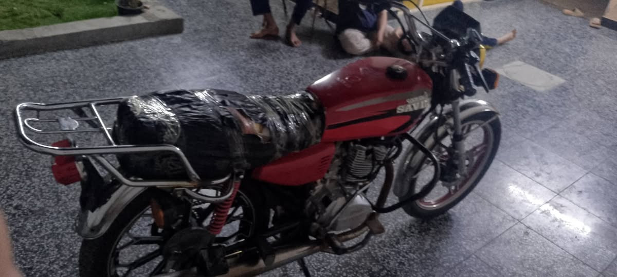 سلام عليكم دراجه للبيع سعر 450بيها مجال للطيبين


**إذا كنت صاحب هذا الإعلان وتريد حذفه لأي سبب، رجاءا أرسل رسالة إلى الدعم الفني**