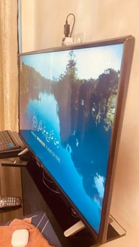 شاشة نوع ال جي سمارت اصلي قياس 43 للبيع سعر 250 وبيها مجال  0770278055...