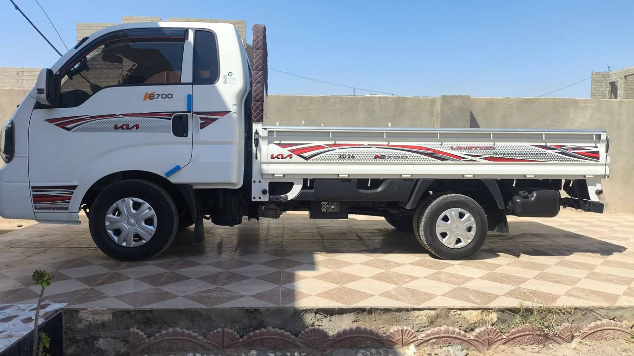 بسم الله
كيا عموشه موديل 26فول سستم مغلف سبيدرات دبه صندوق دعاميه خلفيه لد واحد عله واحد  سياره ماشيه 2000زيرو رقم بغداد تحويل مباشر مكان السياره الرمادي السعر 180 بيه مجال بسيط نصال ***********
