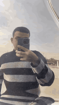 للبيع برادو 2012 كفاله كارتون السياره كله بلادي 
مكفوله حته الدعاميات سياره كلش جديده ممتعوبه ابد ونضيفه كلش 
مكينه ٢٧٠٠ 
السياره ب اسمي تحويل ثاني يوم 
سياره كامله لل اخير گير مكينه حداديه كله مكفول 
السعر 245 
***********
مكانه ديوانيه
