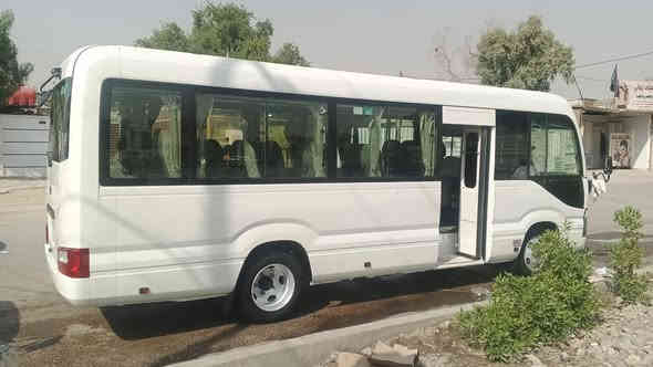 سلام عليكم كوستر موديل 22كاز ماشيه 32 الف جاهزه دوشمه كاعيه كشنات يساره جديده الستفسار ***********
