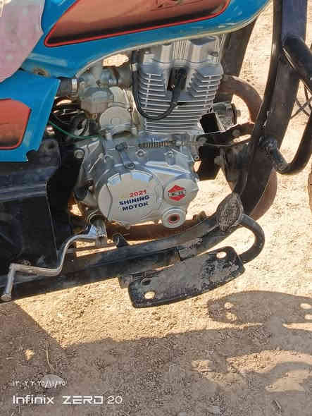 سلام عليكم ستوته لبيع مديل 21 محرك ما مفتوع كهربائيات جاهزه معروضه مليون وتسعميه بيها مجال ***********
