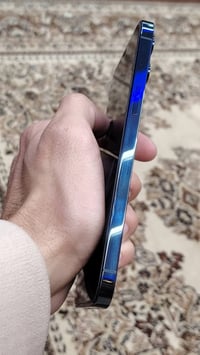 ايفون 12 برو ماكس جهاز نظافه 100/100 مستبدل شاشه اصليه 3 خيارات بطاريه...