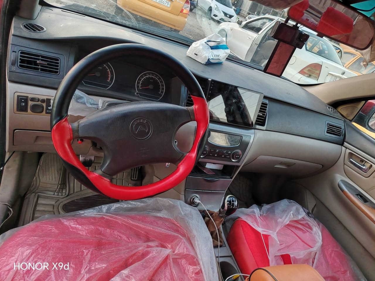 السلام عليكم جيلي موبل ٢٠١٢ للبيع
كير مكينه وتبريد مكفولات
عوزها دعاميه امامي وتطبيك بنيد
صدر جديد ومشط استيرن جديد 
رقم بغداد 
السعر ٣٦ وبيها مجال قليل
مكانها بغداد 
***********
