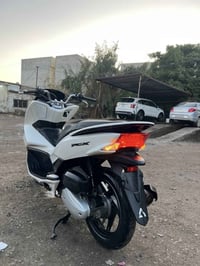 PCX الجيل الثاني • JF ياباني 125 • حرف A