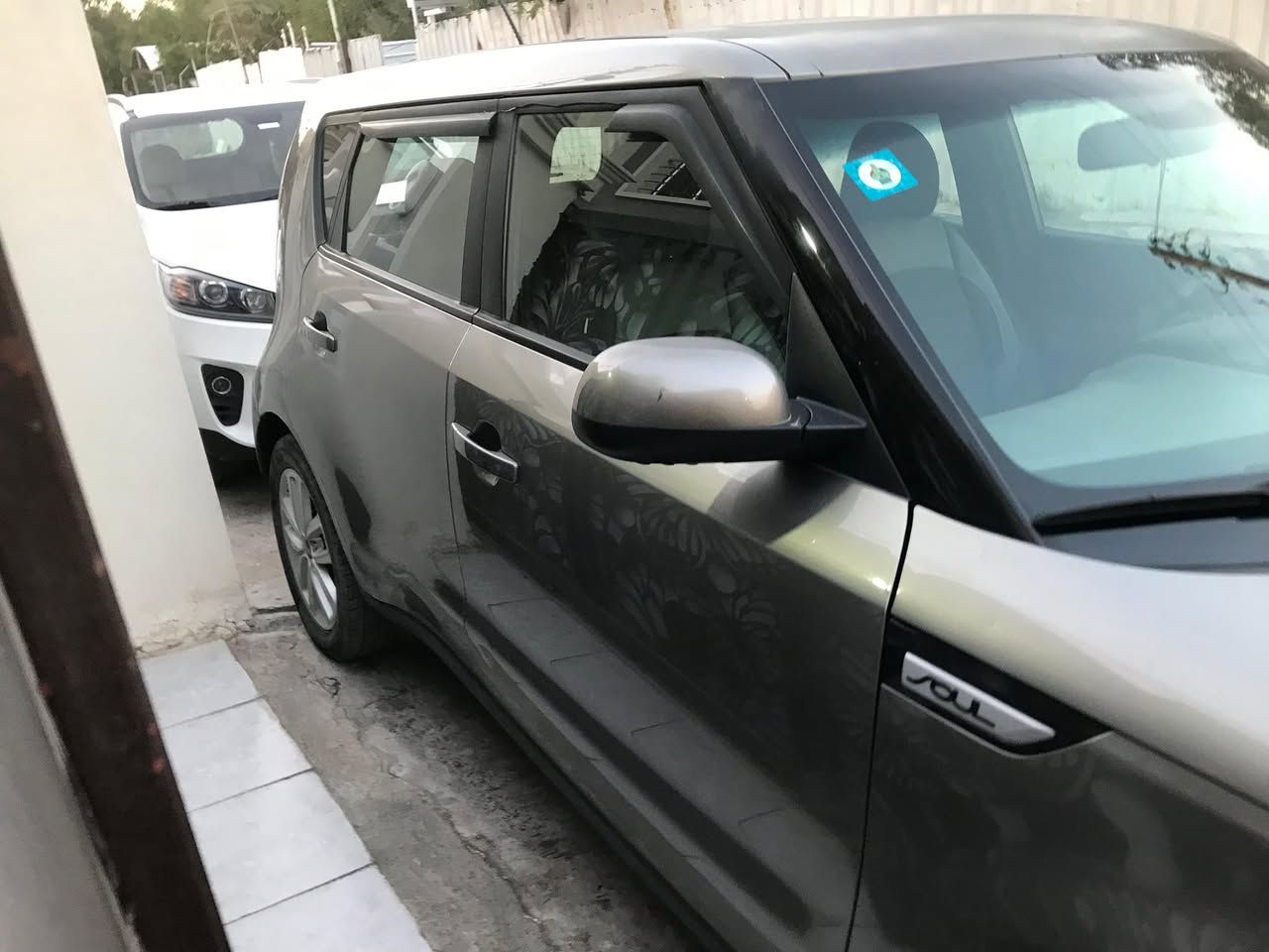 السلام عليكم 
صول 2018 ماشية 109 ألف ميل محرك 2000جي دي اي رقم بغداد إنكليزي بداية جراد قمارة وبنيد للبيع أو مراوس بسيارة رقم بغداد لون ابيض وانطي فرق 
السعر 100 ورقة


**إذا كنت صاحب هذا الإعلان وتريد حذفه لأي سبب، رجاءا أرسل رسالة إلى الدعم الفني**