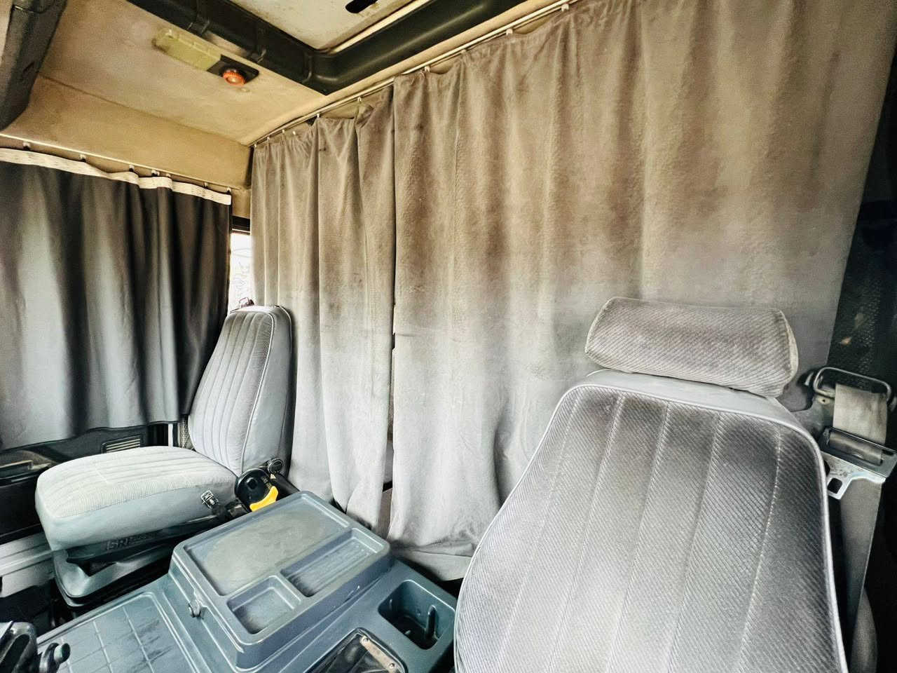 السلام عليكم سكانيا للبيع موديل ٩٦ مكينه ٤٣ حجم المكينه ٥٠٠/٠١٠ كير ٣×٣
مجموعه باجر ١٩ شاصي ابو ١٠ مده وحدة
برماخ امامي جاهزة للشغل
عنوان بغداد تقاطع النهروان الهاتف *********** /***********
