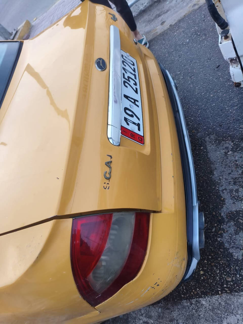 السلام عليكم سيارة طيبة للبيع موديل 16 السيارة سنوية جديدة 2030 هزة جدية مصفرة هيئة وغرامات السعر 36 وبيها مجال مكان السيارة كربلاء / حي الموظفين 
للاستفسار ***********
