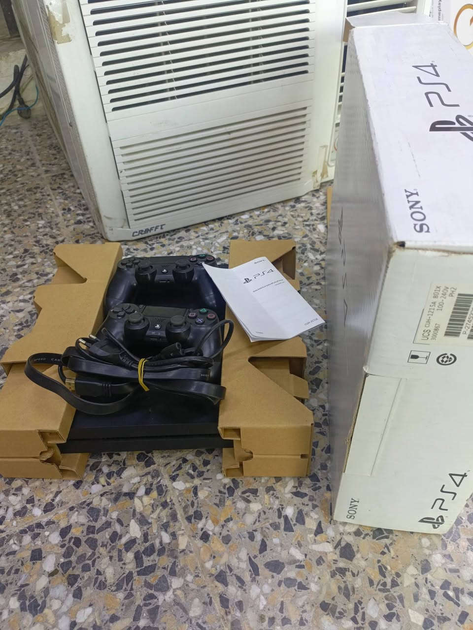 بلي فور فات  2يدة مستخدم ايام اخو الجديد نظيف ما مفتوح جهاز مكاني الدورة رقمي *********** السعر 275 قفل خاص مفتوح
