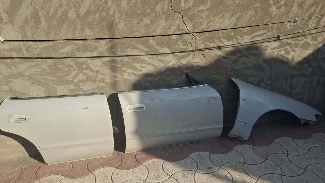 سلام عليكم غراض سيارة شيزر لبيع ***********
