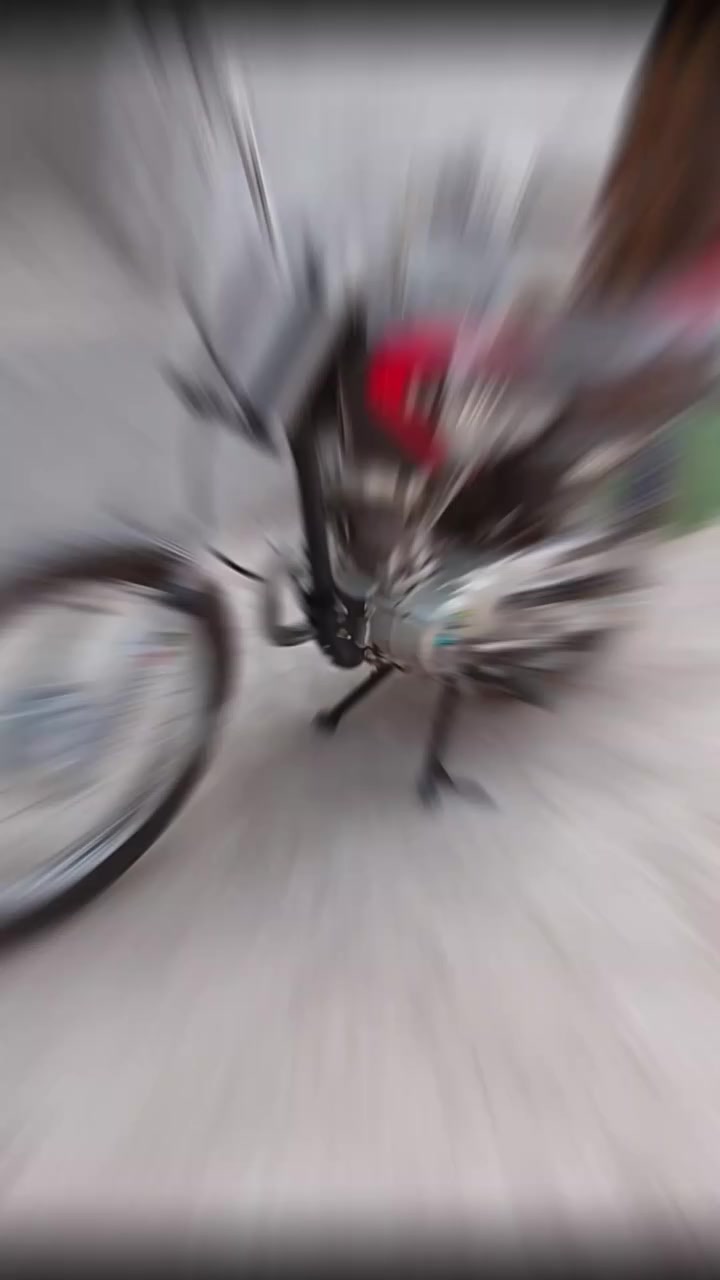 سلام عليكم دراجه للبيع موديل 23 اوراق 450بيها مجال المكان بابل جبله ***********
