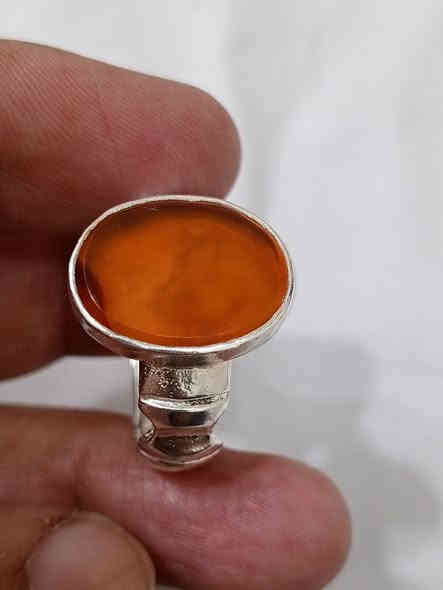 ابيع شلع مابيع مفرد العدد 31محبس مع سوار شلعه وحده سعر القطعة 25قفل قفل 31قطعة بغداد  مدينة الصدر ***********
