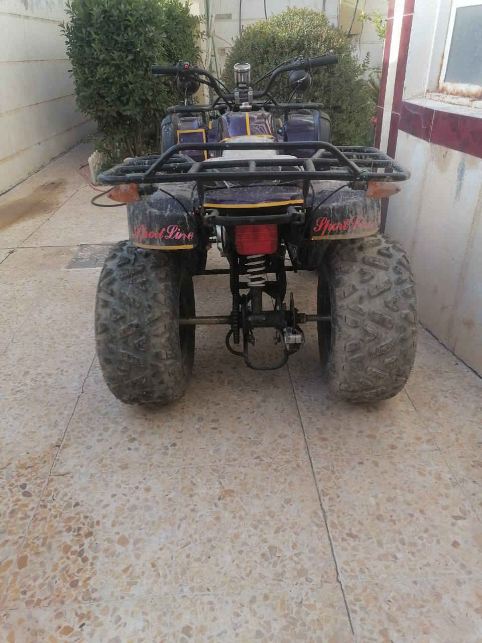 السلام عليكم دراجه للبيع مقفوله كفاله عامه سعره 950 وياها موتور***********0
