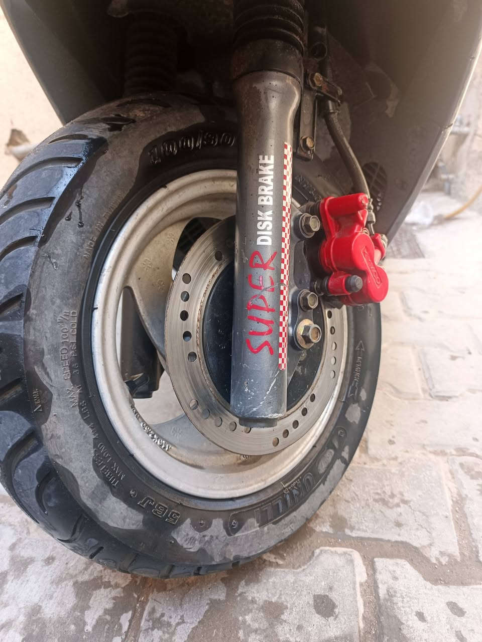 السلام عليكم دراجه 🛵
اللبيع كامكو 
دراجه كل شيء ما بيه بس 
مكينه كايمة الموقع الكاظمية الاستفسار 
اتصال على هذا الرقم (***********)
