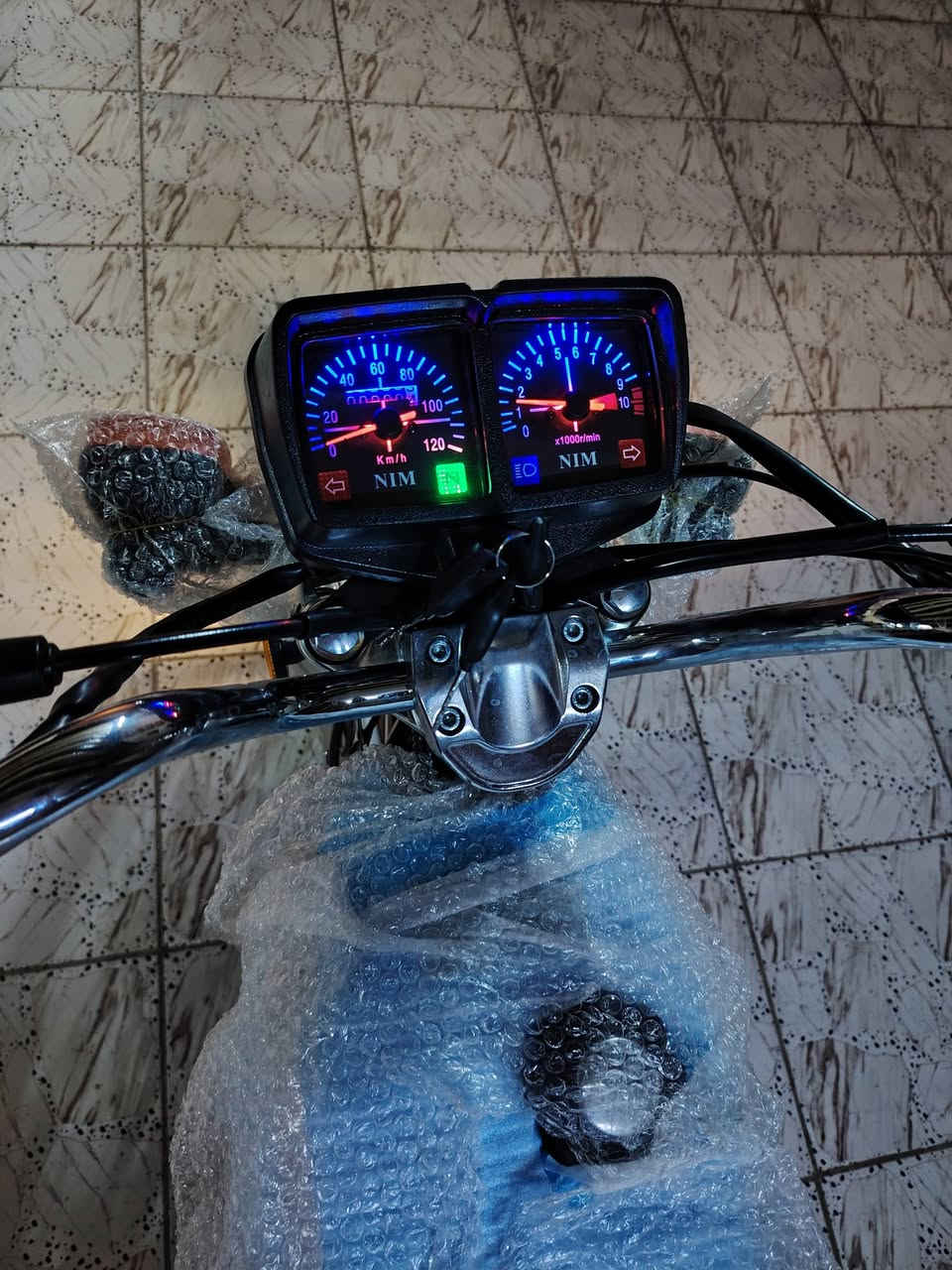 نامه موديل ٢٠٢٧
شبه شلامجه ثلاث أحرف
أوراق اصولي
زيرو صفر الون مميز
الرقم ***********
