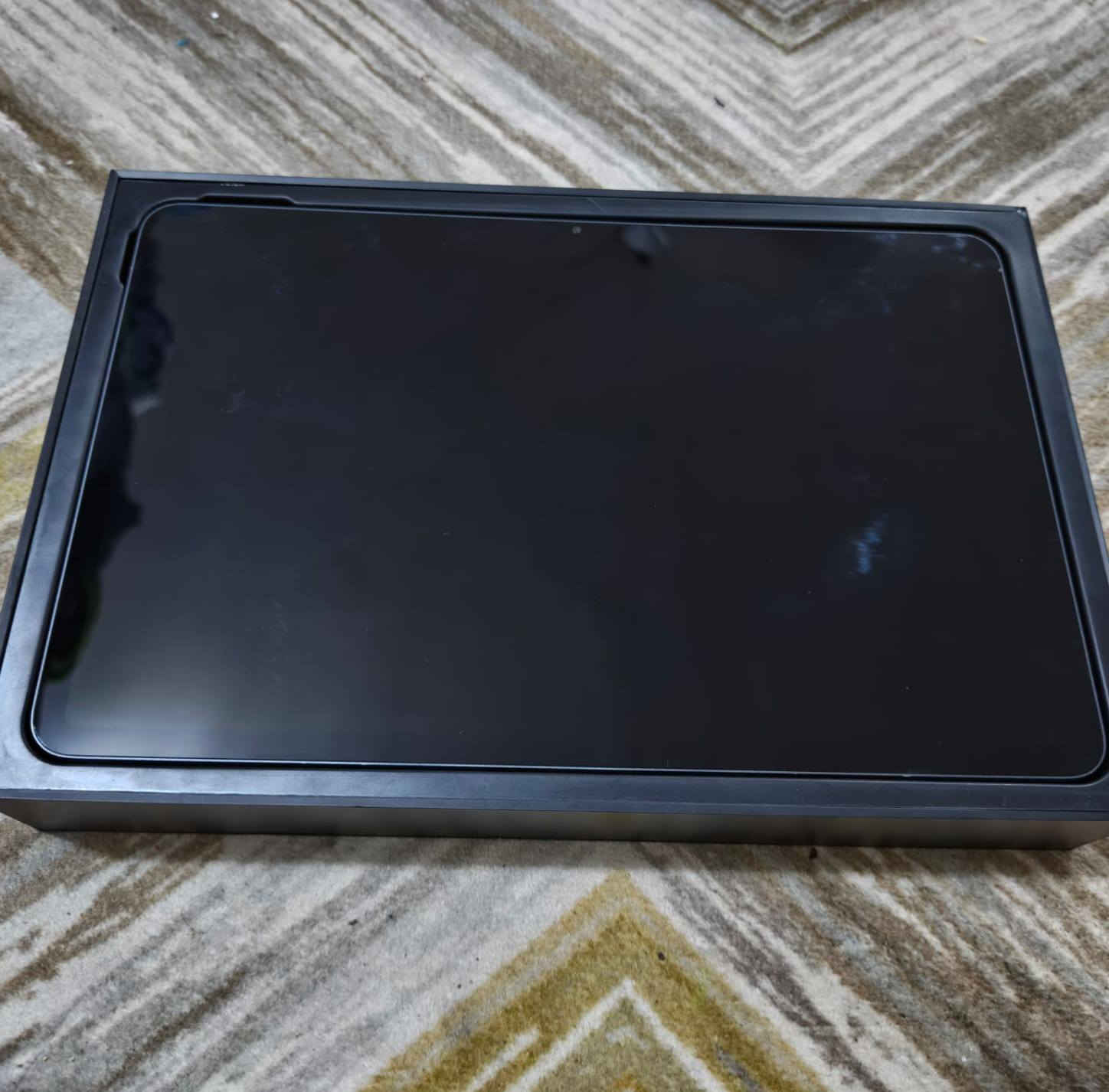 ايباد ريد ماجك نوفا 
جهاز فول نضافة 
ذاكرة 512
شاشة 144هرتز
نضام تبريد بالجهاز يعني انسه الحماوة
اضائة LED ومورحة هم للتبريد
وبعد هواي مواصفات 
سعر 850 وبي مجال 
مكاني نجف 
رقم الهاتف: ***********
