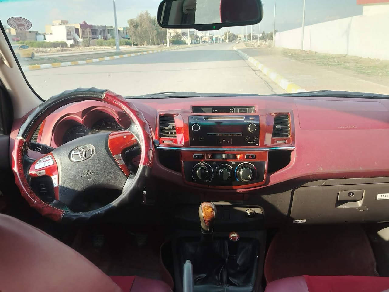 بيكام مرزي دبل اكسل موديل 2015
كير عادي محرك ما مفتوح شرط بدون ضرر بدون صبغ 
رقم اربيل يوجد دفتر بانزين 
مكان سيارة كركوك 
رقم الموبايل ***********
