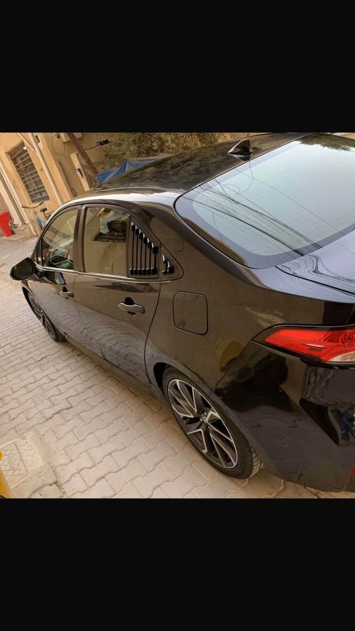 كورله موديل 2020 بدون حادث بدون ايراك بشرط ٣ قطع بخ موصفات SE شاشه كامير خط شارع رادار بريك بصمه واوتو سبورتي ٣ كير عادي اتو شفتات تحكمات ستيرن كامره ماشي ٦٤ كيلو متر بشرط كير محرك بشرط تحويل وكاله بشرط السعر ١٣٠ بي شويا مجال للشراي اتصل *********** أربيل, العراق
