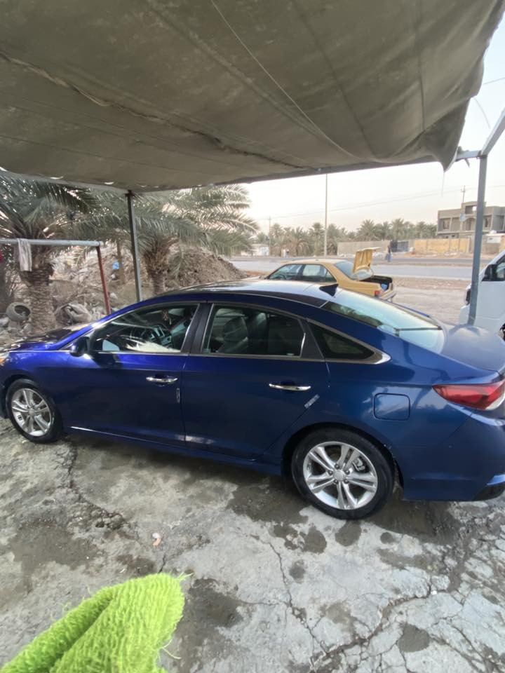 للبيع سوناته2018  امريكي رقم بغداد. وابسمي السياره  مداور ثاني يوم. السياره فول مواصفات   عدا البنو راما المكان دوانيه السعر 
140 وبيه مجال   حادثه بجنطه وراجع علبارد
رقمي *********** الشراي يخابر وبي خير ويدلل
